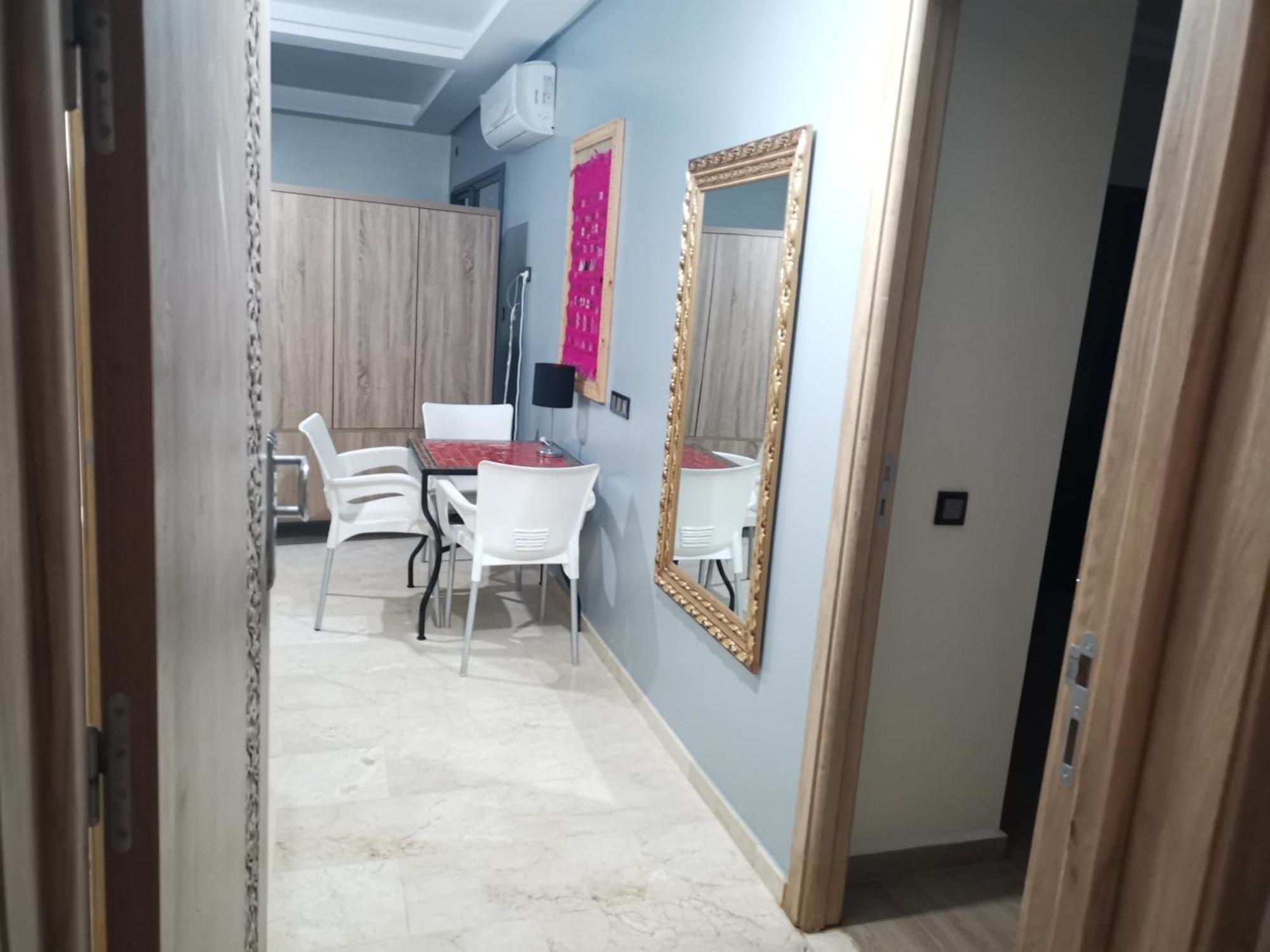 In Center Of Marrakech, Gorgeous Furnished And Sparking Flat In Geliz-majorelle Appartement