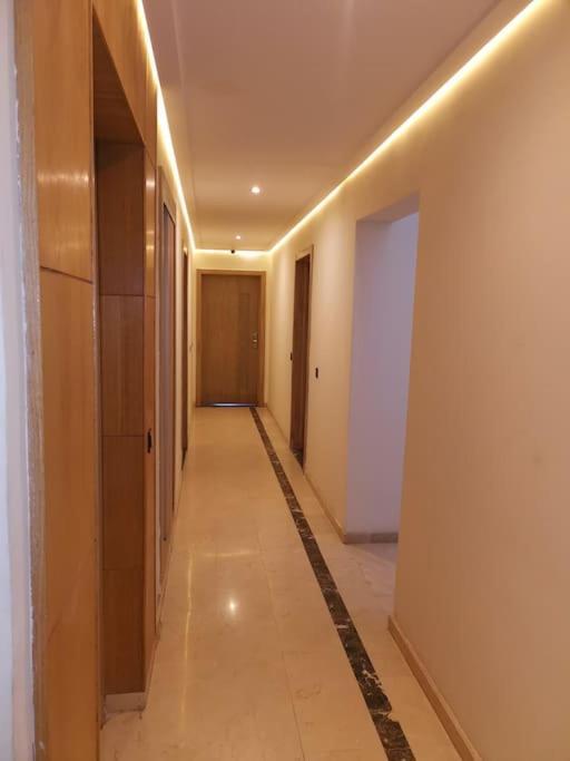 In Center Of Marrakech, Gorgeous Furnished And Sparking Flat In Geliz-majorelle Apartamento